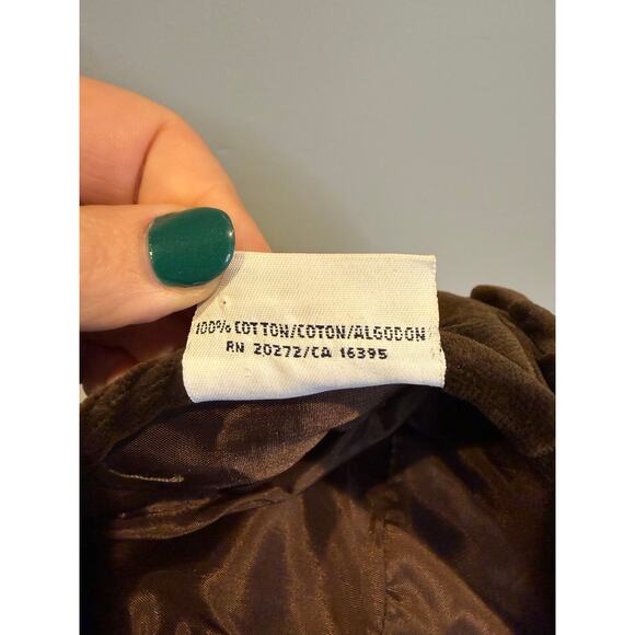 Liz Claiborne Vintage Brown Velvet Hat | Button Detail main image 5